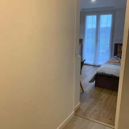 En Bord De Loire Avec Terrasse Privative Appartement La Menitré